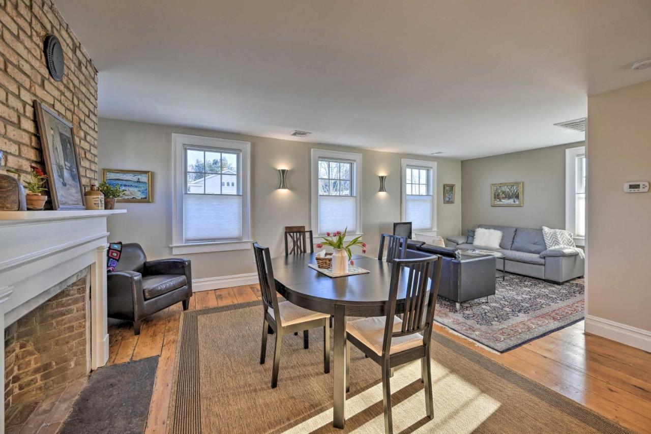 Bright Apartment - Half Mi To Greenport Harbor! 외부 사진